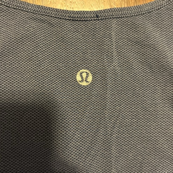 Vintage Lulu Metal-vent Tank - Picture 3 of 4